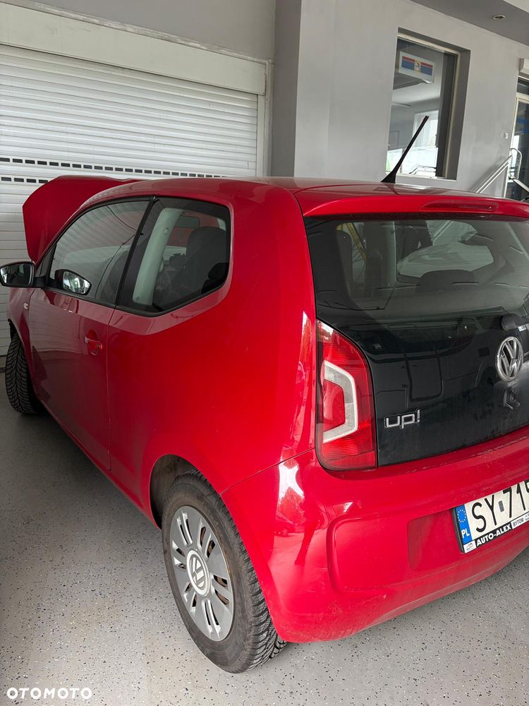 Volkswagen up! BlueMotion Technology move - 2