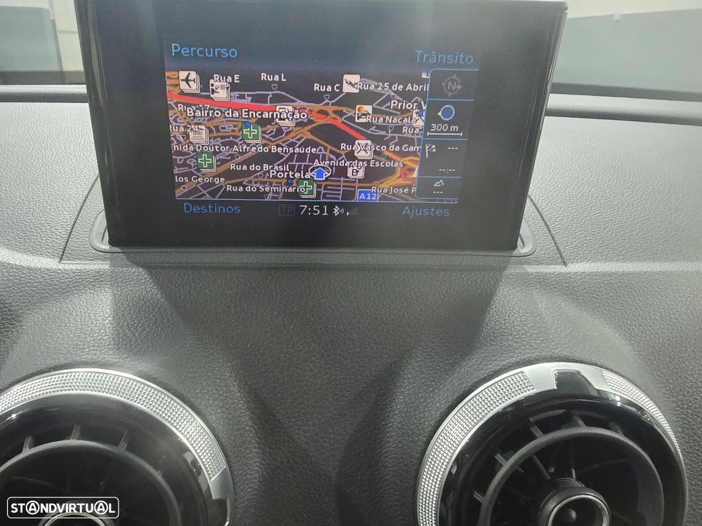 Audi A3 Sportback 2.0 TDI B.Line Attraction - 14