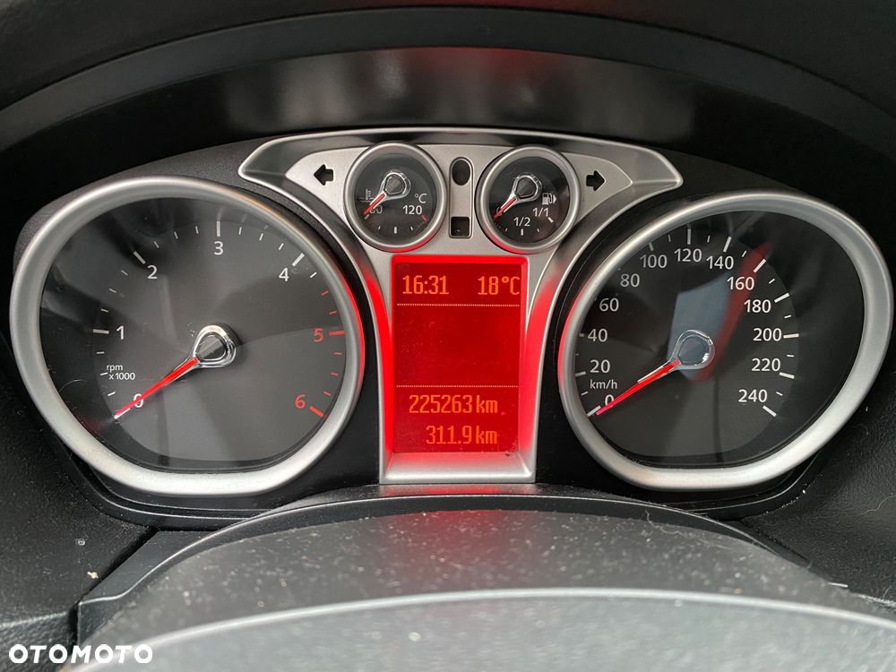 Ford Focus - 20
