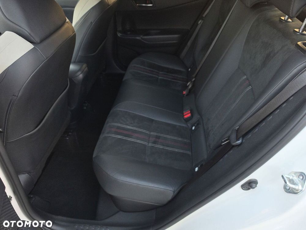 Toyota C-HR 2.0 Hybrid GR Sport - 13
