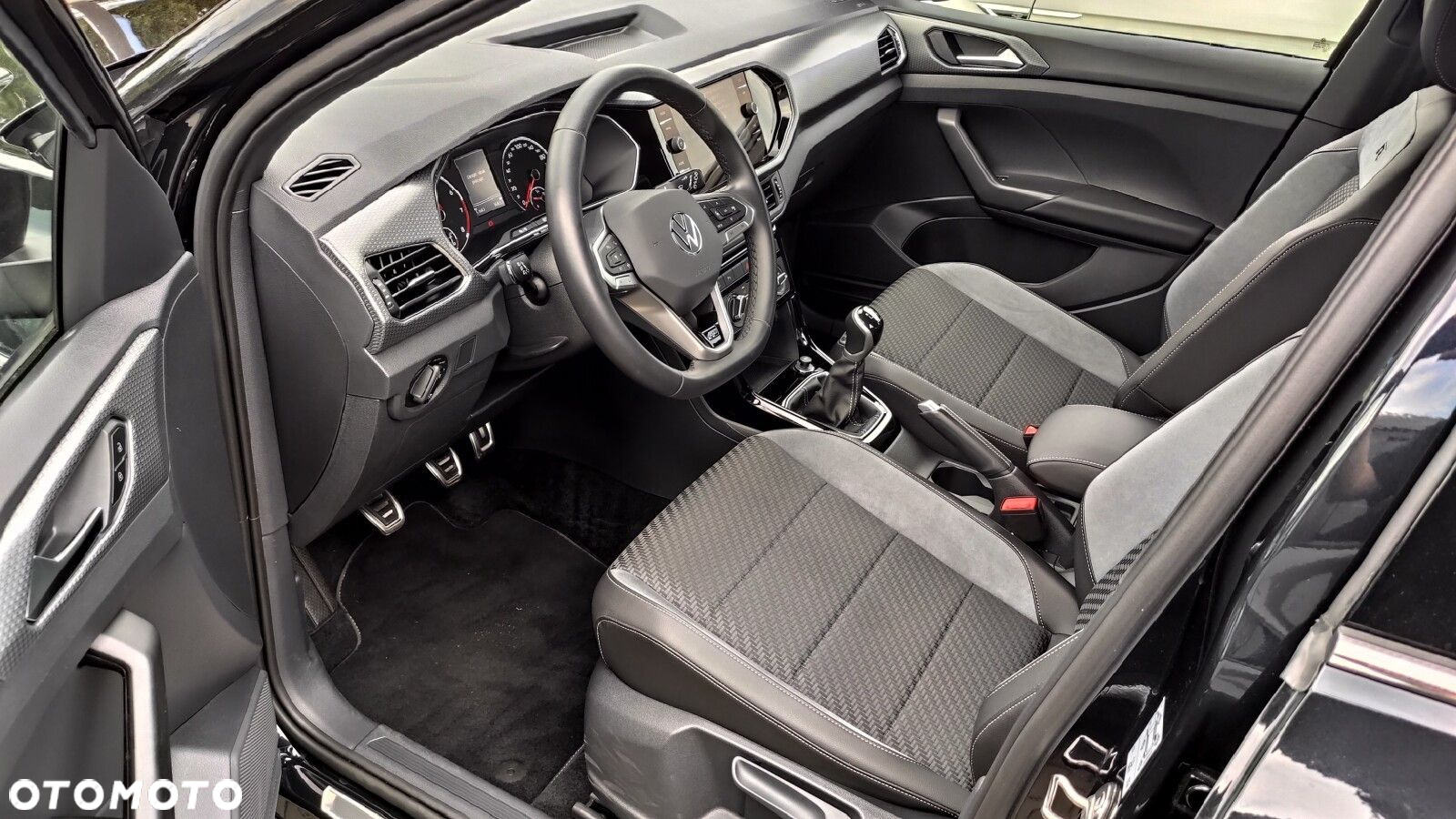 Volkswagen T-Cross - 9