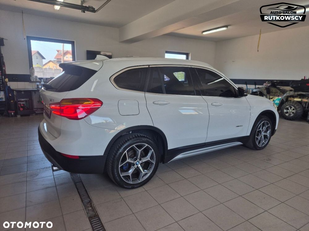BMW X1 - 10