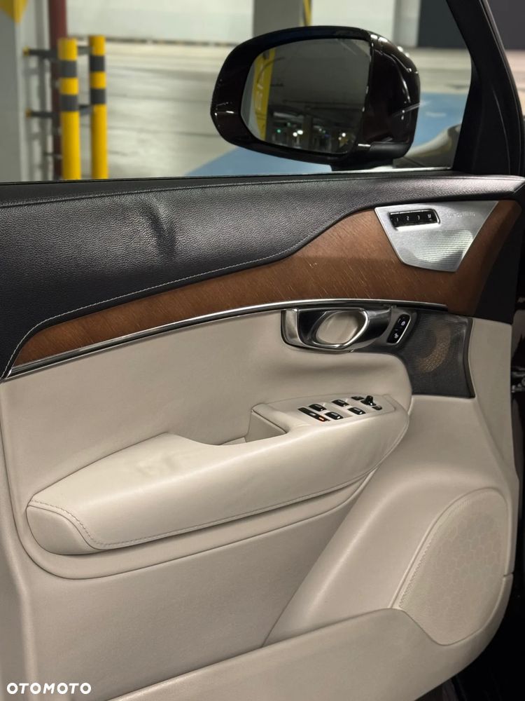 Volvo XC 90 D5 AWD Inscription - 27
