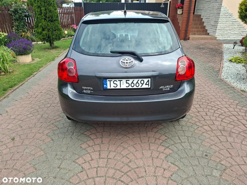 Toyota Auris 1.4 D-4D Terra - 6