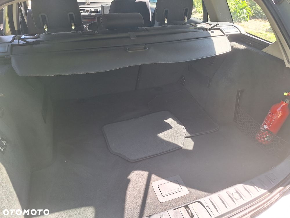 BMW Seria 3 320d DPF - 9