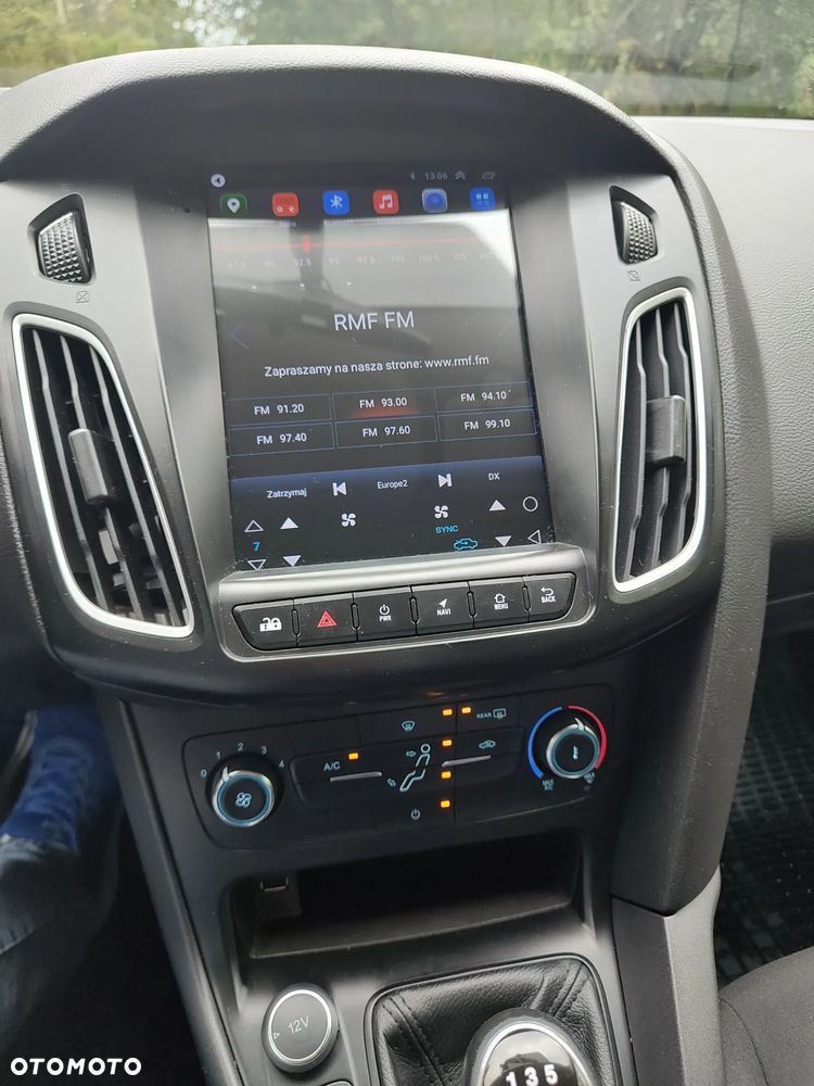 Ford Focus - 12