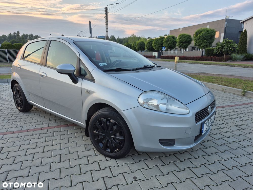 Fiat Grande Punto - 2