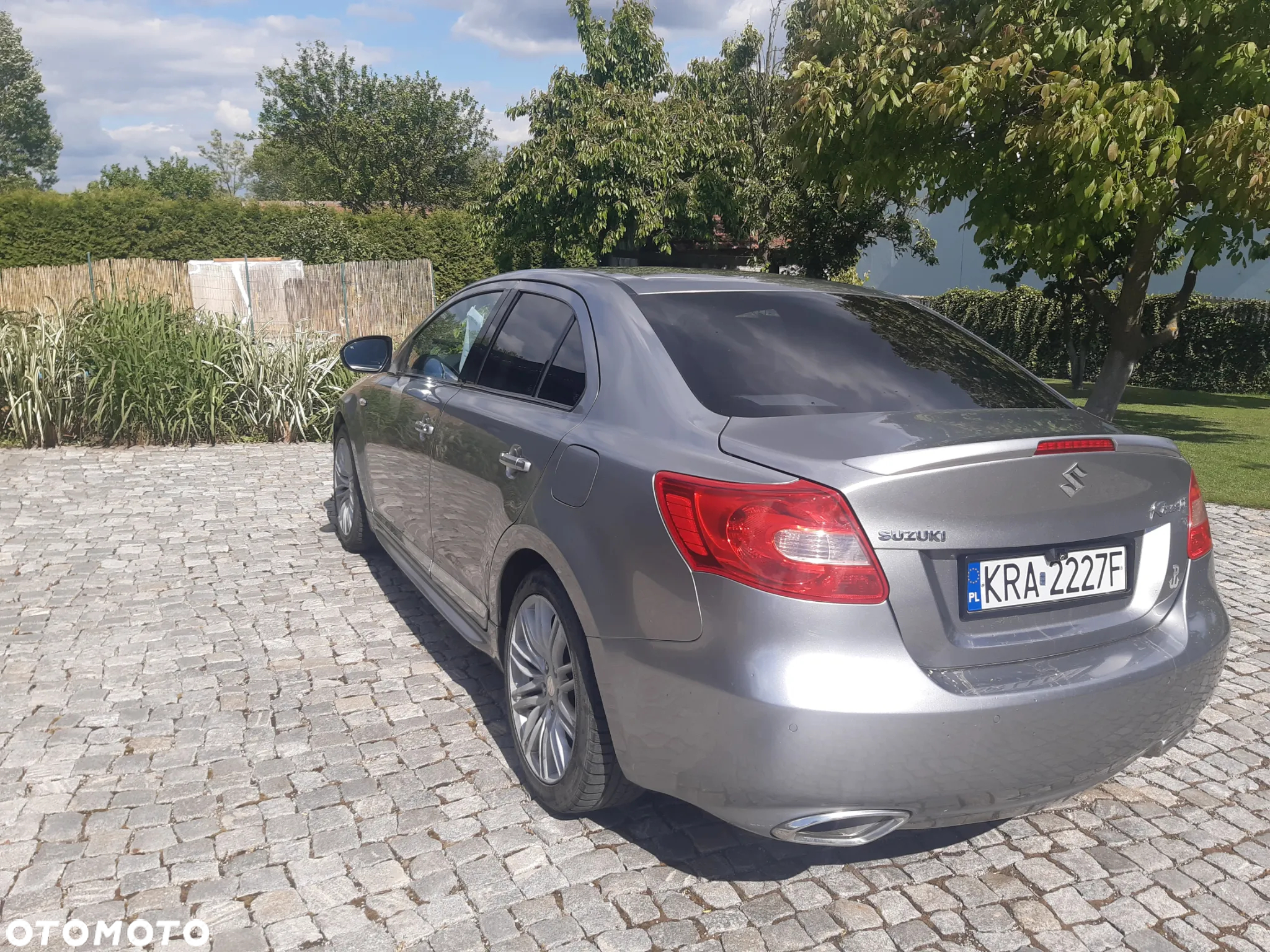 Suzuki Kizashi 2.4 Sport 4WD CVT - 12