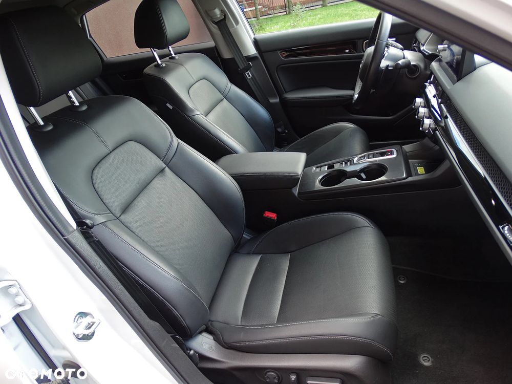 Honda Civic 2.0 i-MMD Advance BSI CVT - 10