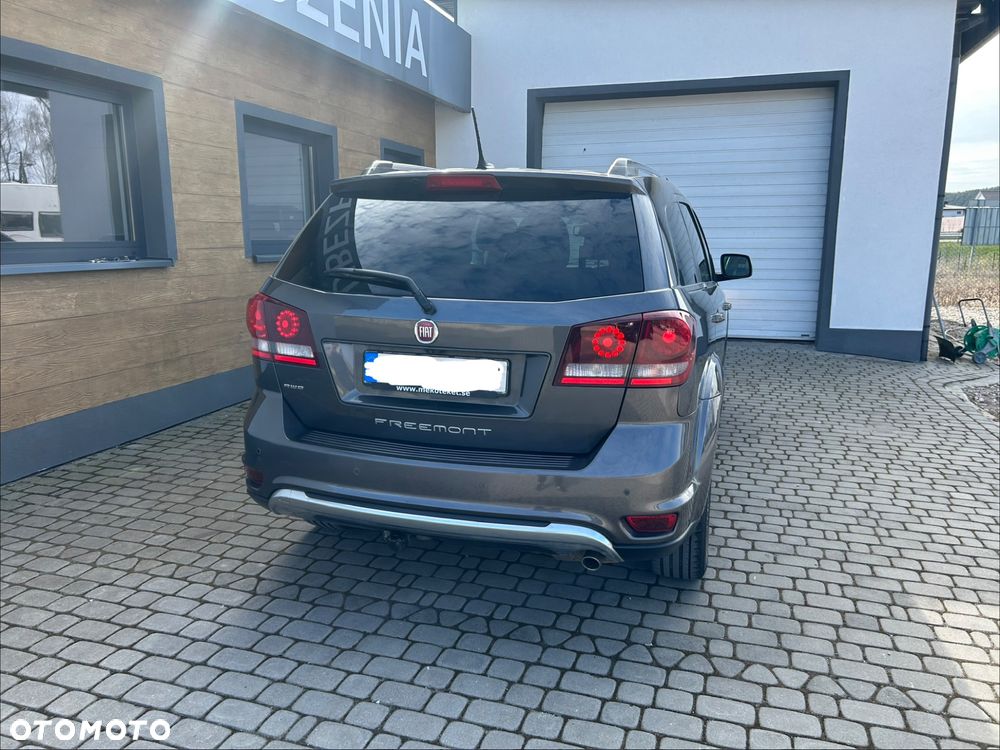 Fiat Freemont 2.0 Multijet Cross AWD - 9