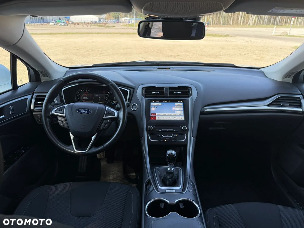 Ford Mondeo 2.0 TDCi STart-Stopp Titanium - 9