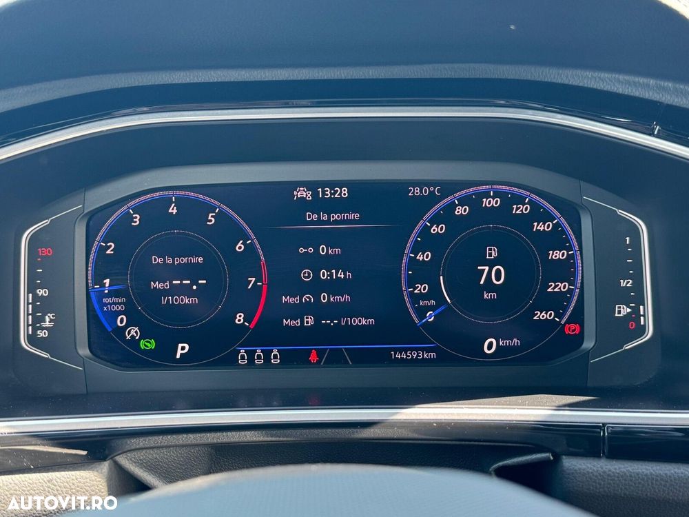 Volkswagen T-Roc 1.5 TSI DSG R-Line - 7