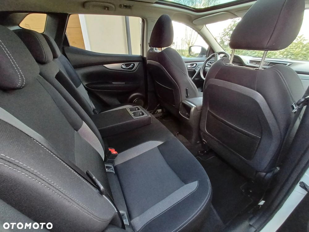 Nissan Qashqai 1.2 DIG-T N-Connecta EU6 - 5