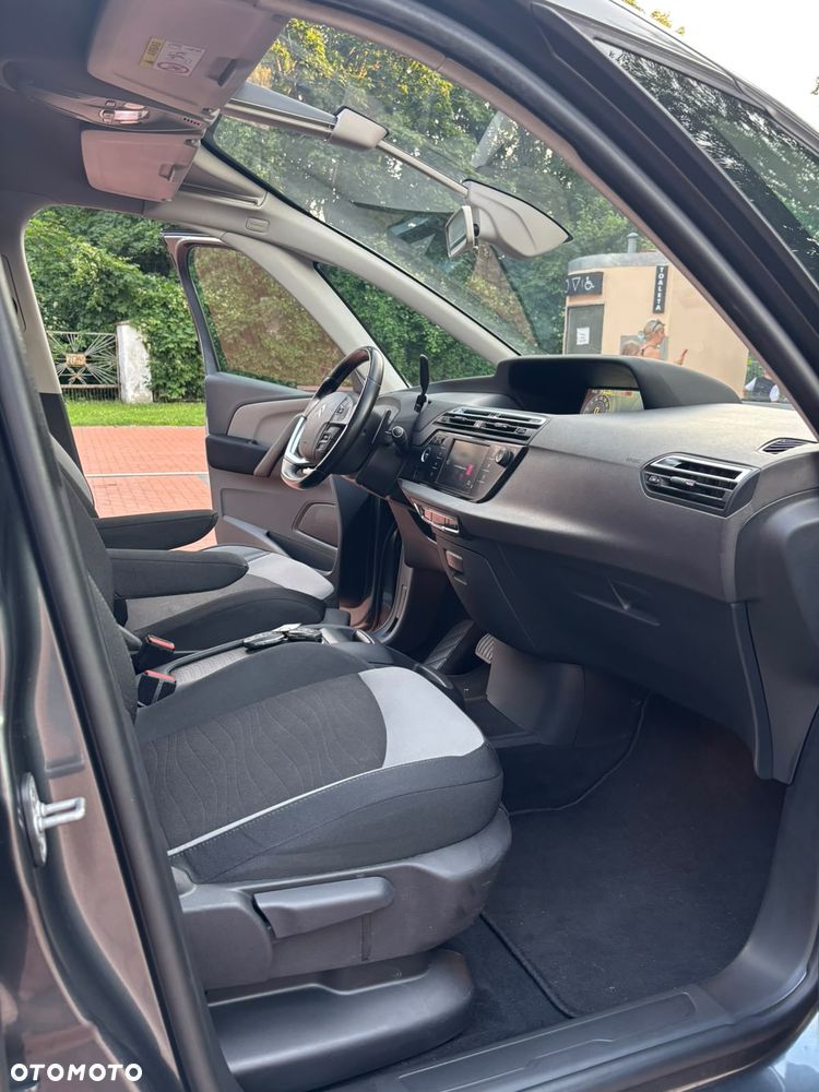 Citroën C4 Picasso - 8