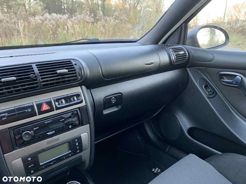 Seat Leon 1.9 TDI 150 Sport - 12