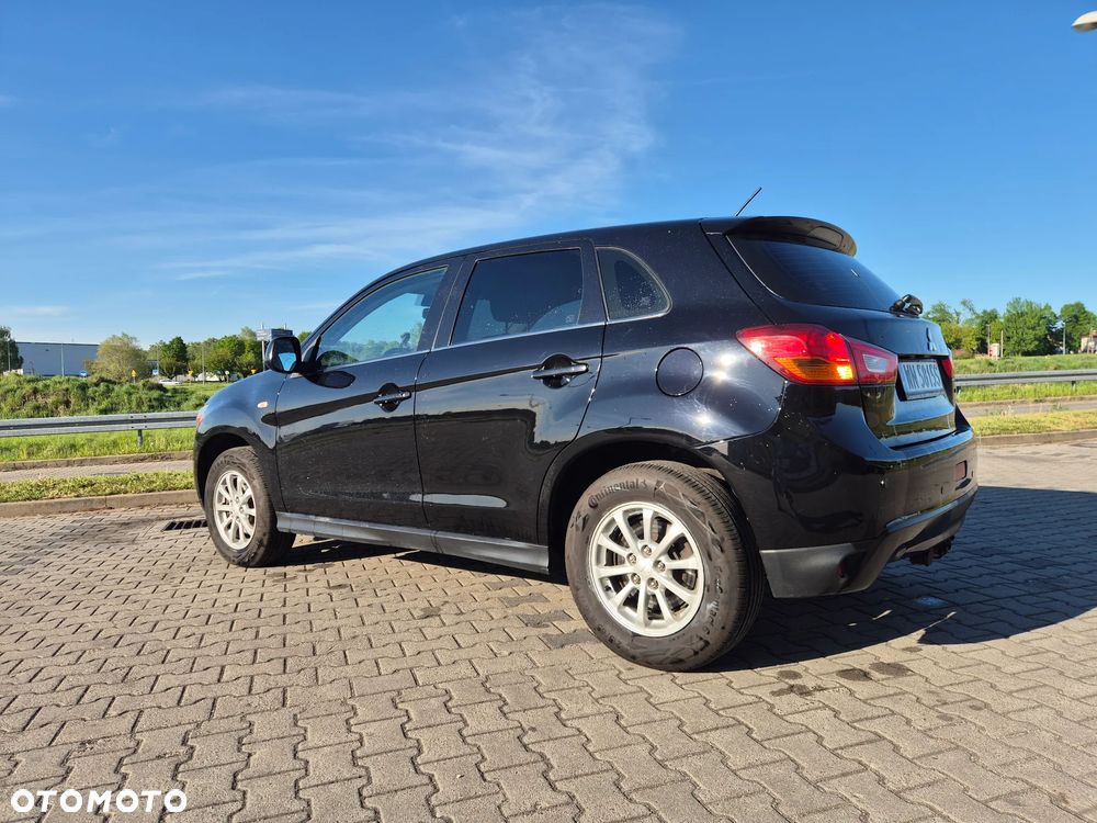 Mitsubishi ASX 1.8 DID Invite 4WD AS&G - 12