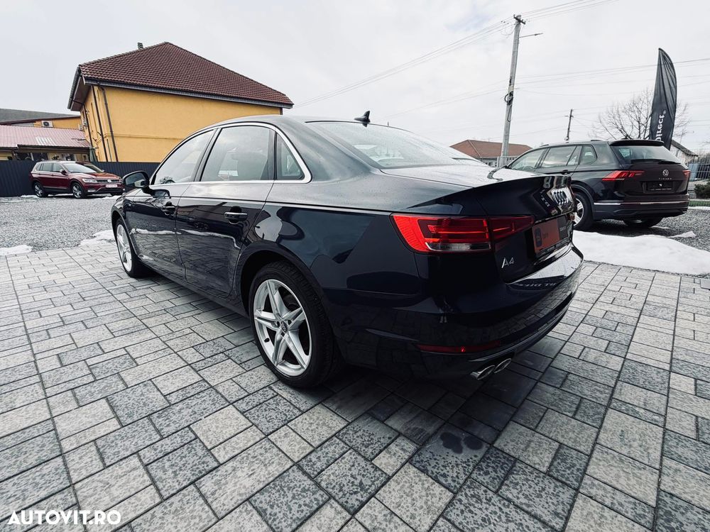 Audi A4 2.0 TDI S tronic Sport - 4