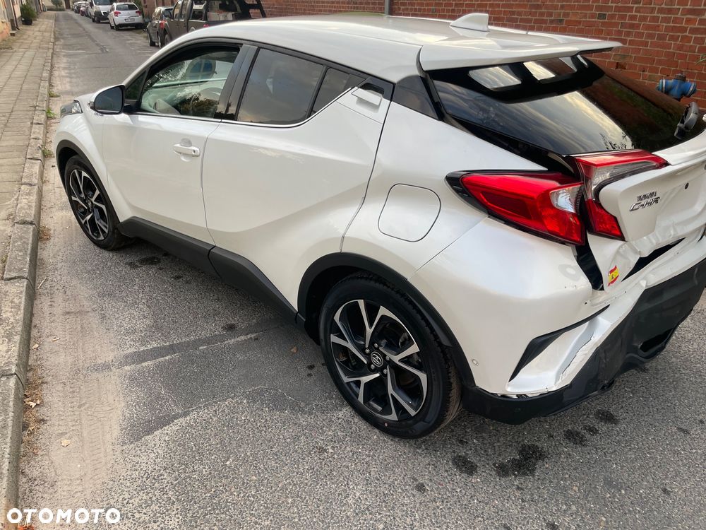 Toyota C-HR - 17