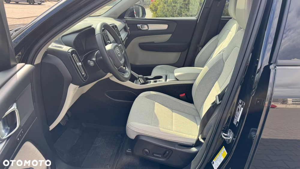 Volvo XC 40 T4 Geartronic R-Design - 21