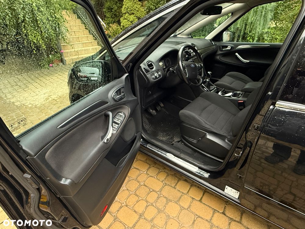 Ford S-Max 2.0 TDCi DPF Trend - 13