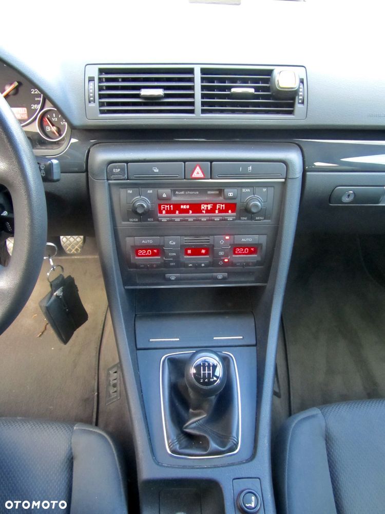 Audi A4 Avant 1.6 - 11