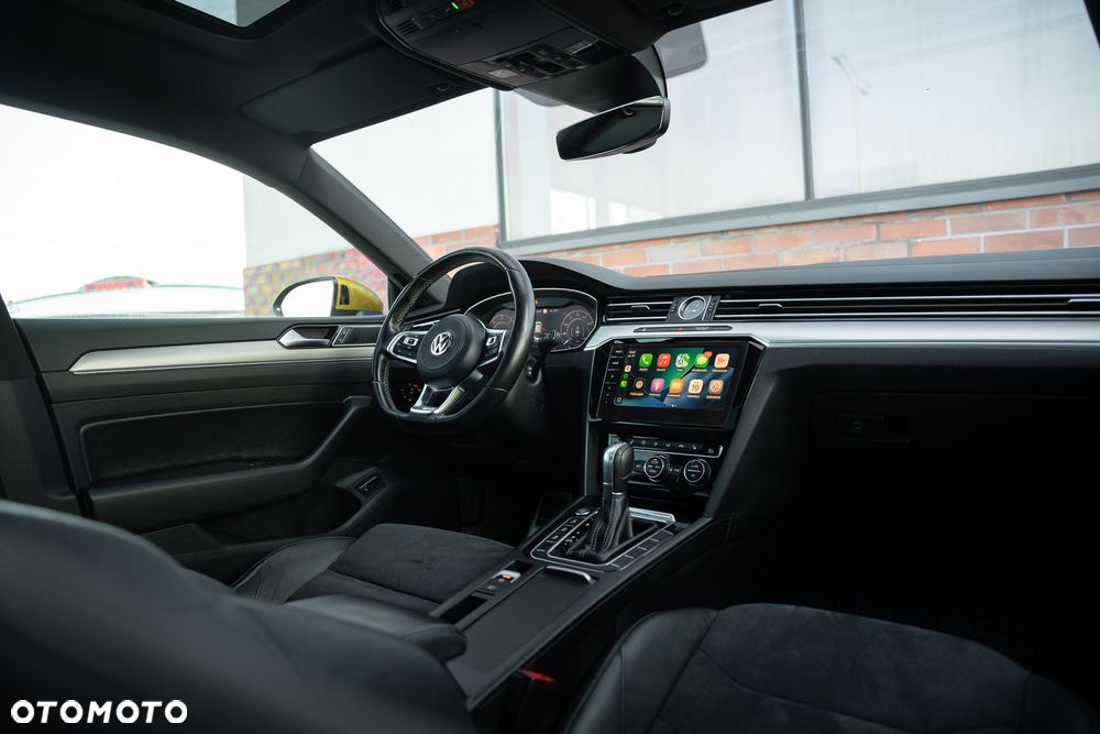 Volkswagen Arteon 2.0 TDI SCR 4Motion DSG R-Line - 29