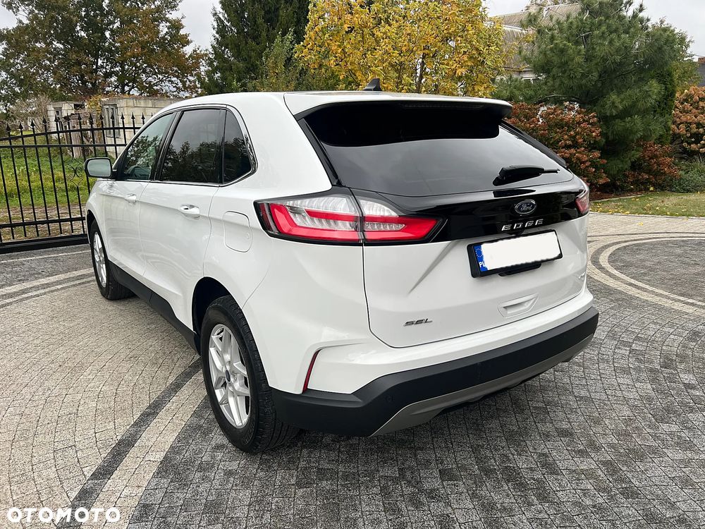Ford Edge - 9