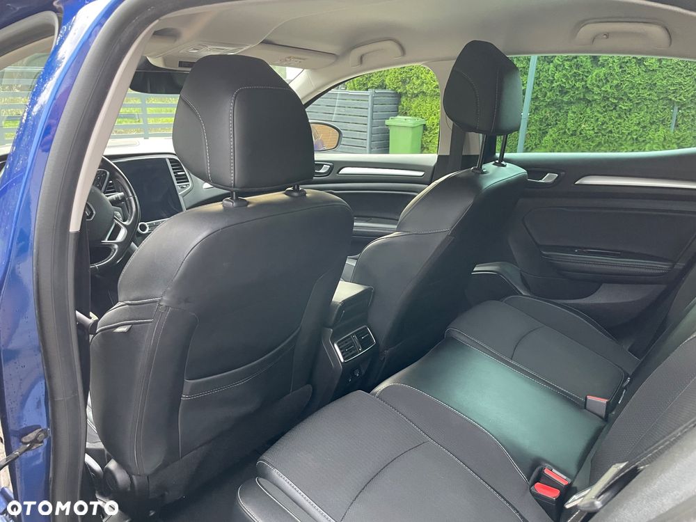 Renault Megane 1.5 Blue dCi Intens - 12