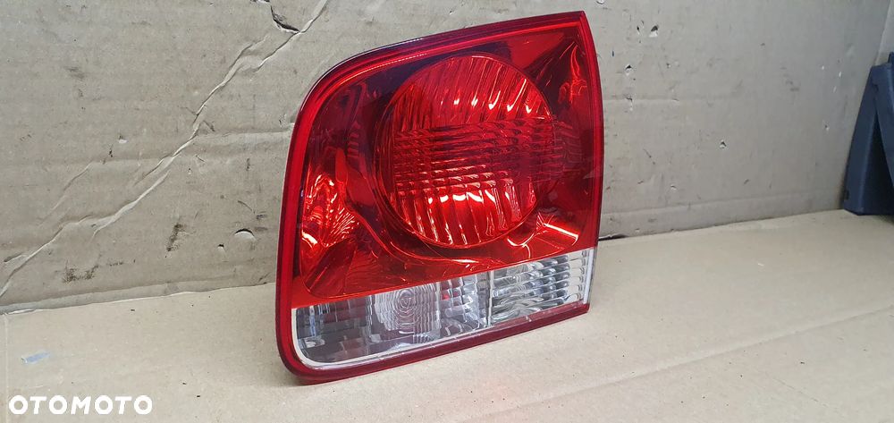 Lampa prawy tył tylna prawa w klapę VW Touareg 7L 7L6945094H - 4
