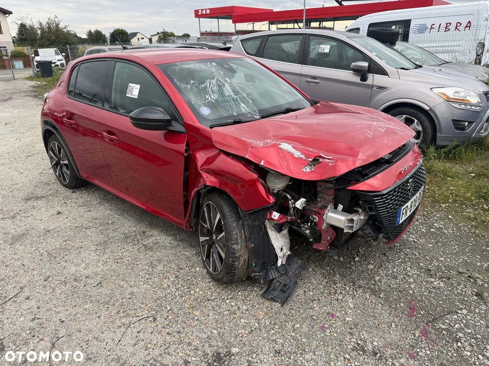Peugeot 208 - 4