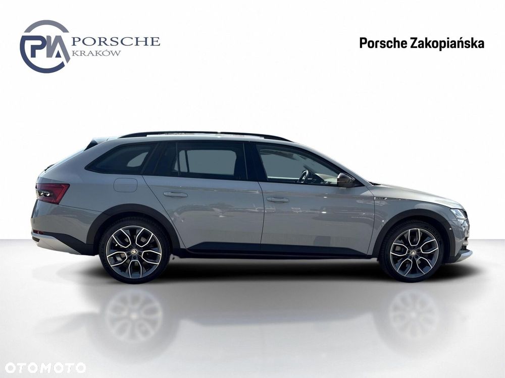 Skoda Superb 2.0 TSI 4x4 Scout DSG - 7