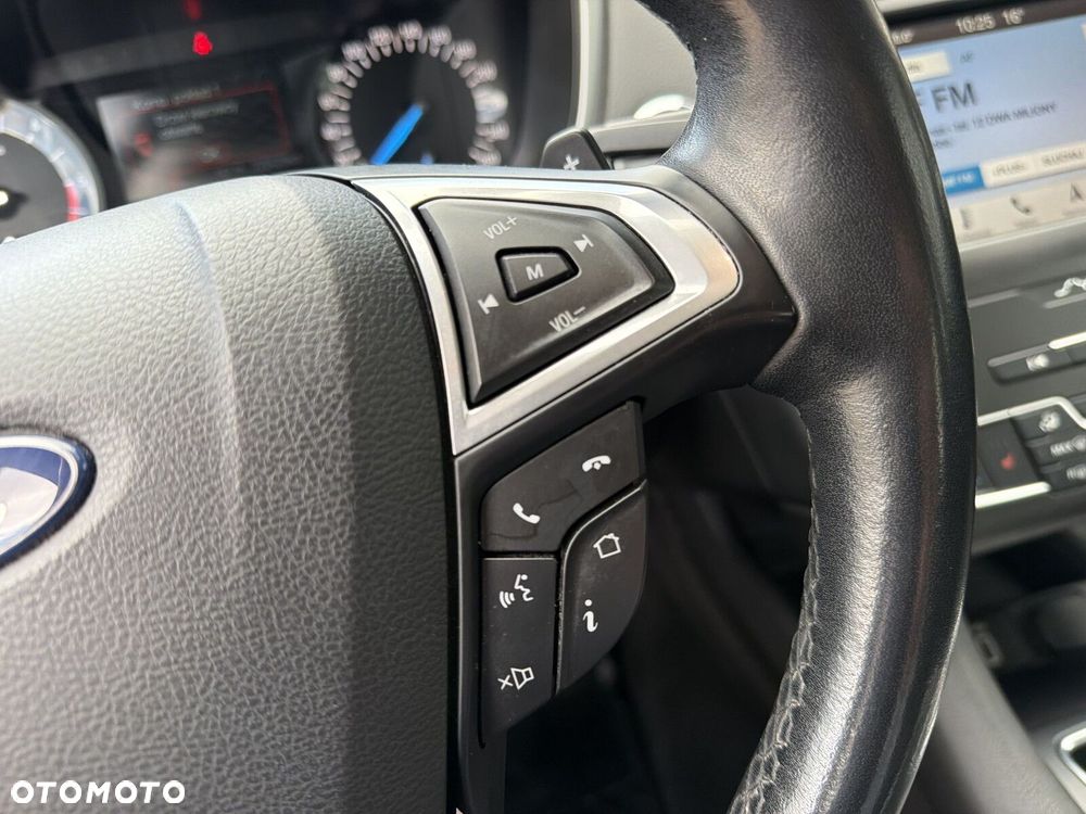 Ford Mondeo - 25