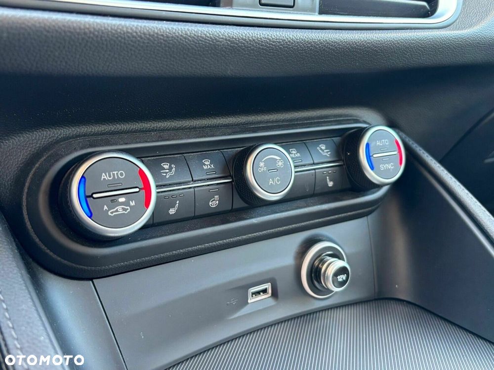 Alfa Romeo Stelvio 2.0 Turbo Sprint Q4 - 18