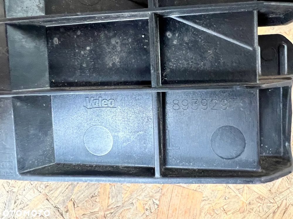 Ślizg mocowanie uchwyt SPRYSKIWACZ Lewy Audi A5 8T 8T0805607L 89392979 - 10