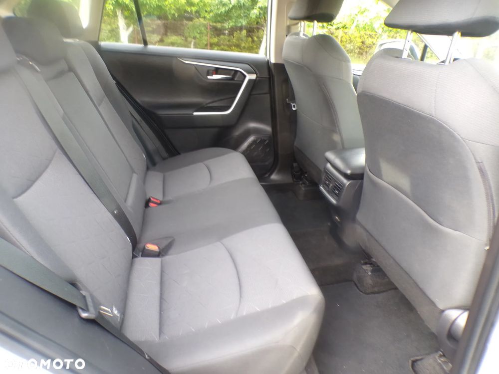Toyota RAV4 2.0 Active 4x2 MS - 17