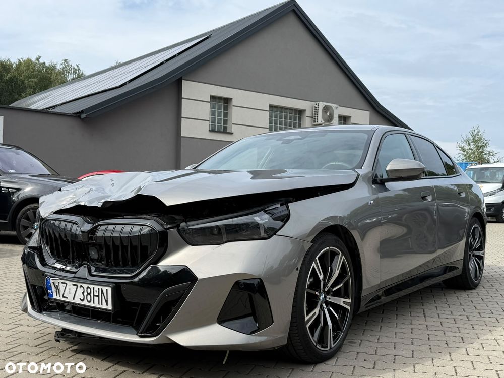 BMW Seria 5 - 1