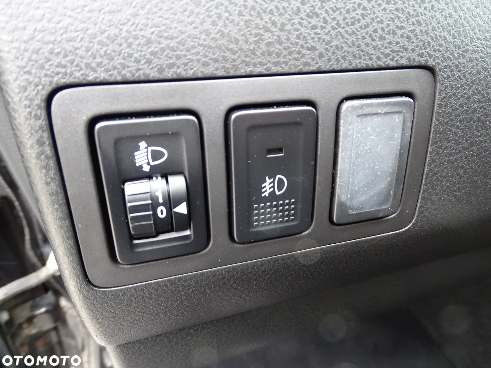 Suzuki Grand Vitara 1.6 Black&White - 23