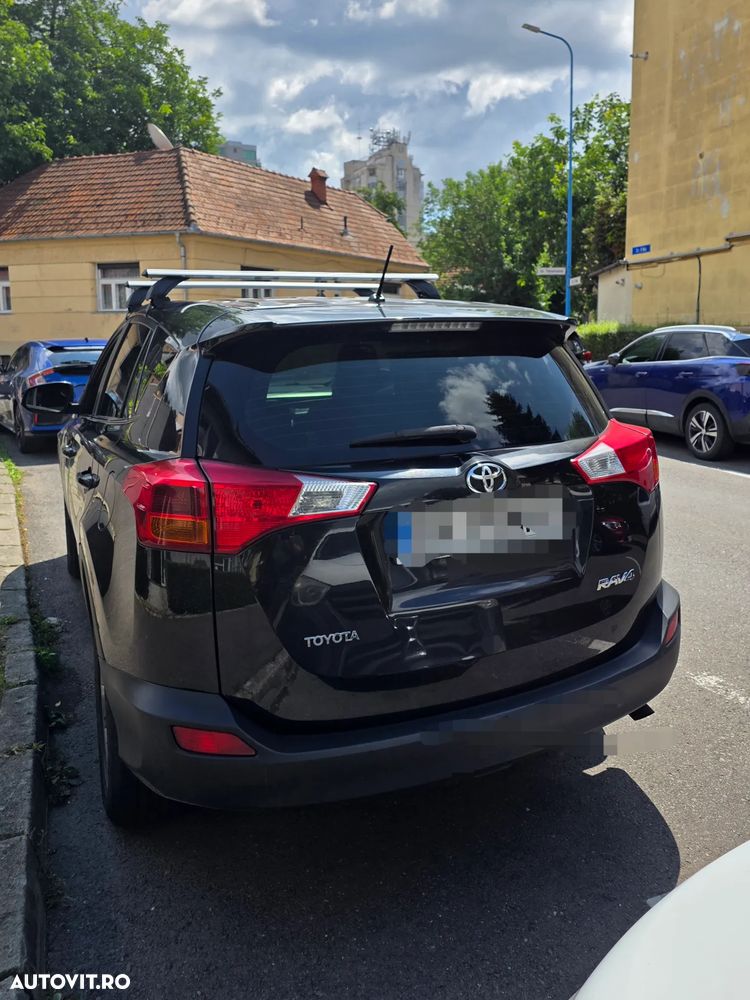 Toyota RAV4 2.0 D-4D 2WD Comfort - 2
