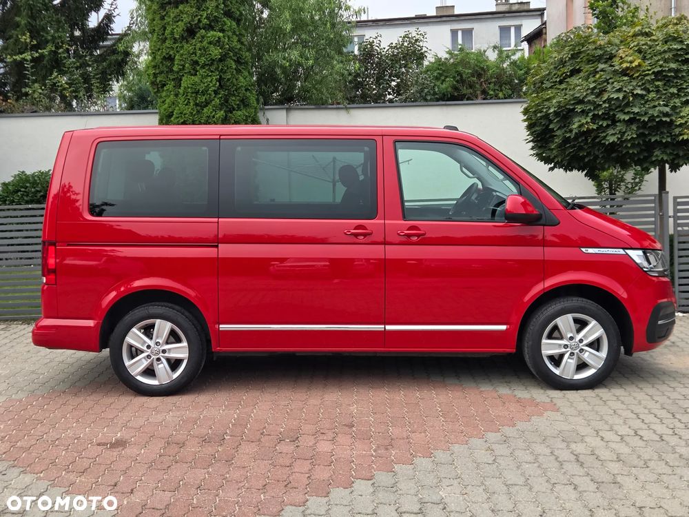 Volkswagen Multivan - 20