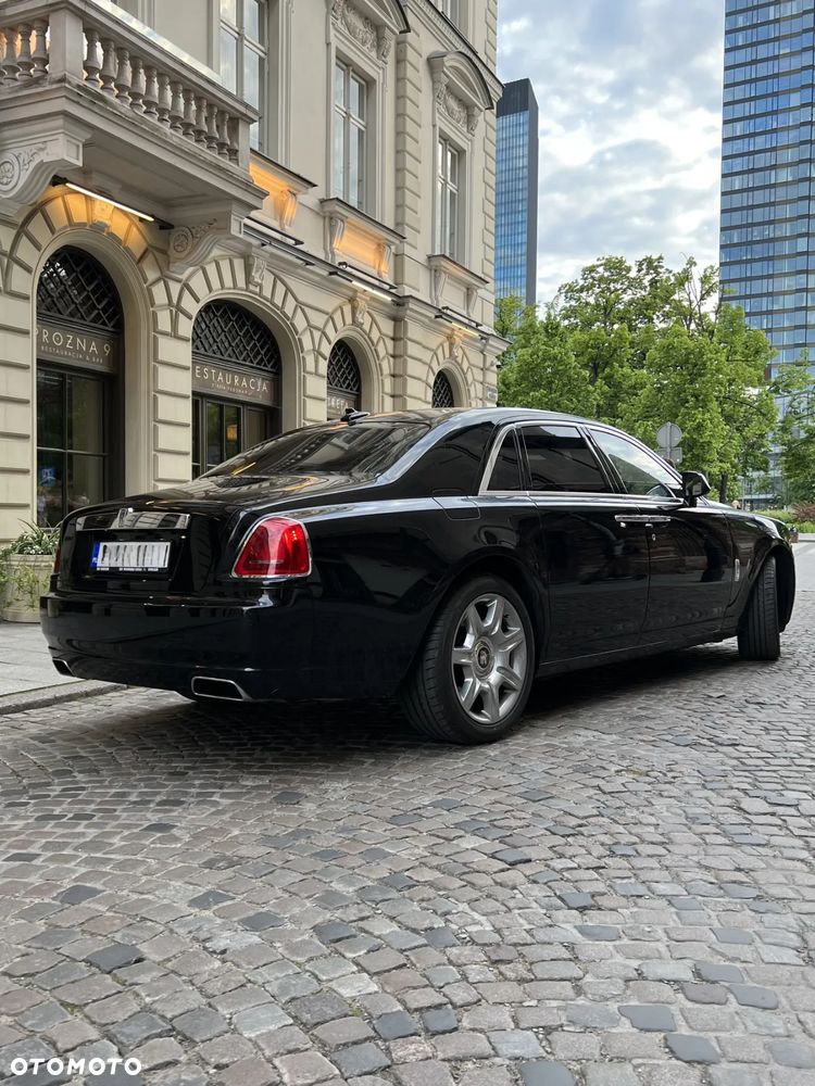 Rolls-Royce Ghost - 2