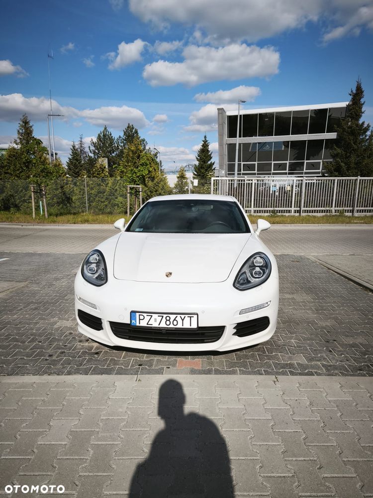 Porsche Panamera Edition - 3