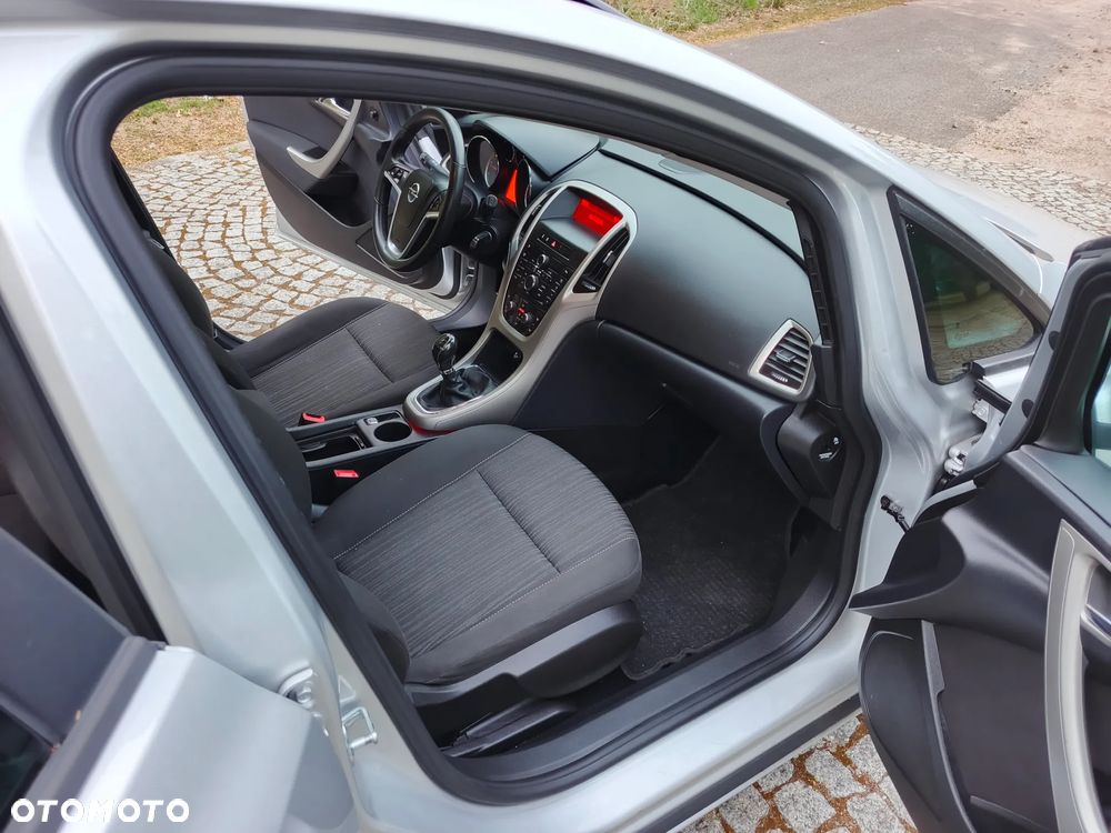 Opel Astra 1.7 CDTI DPF Edition - 17