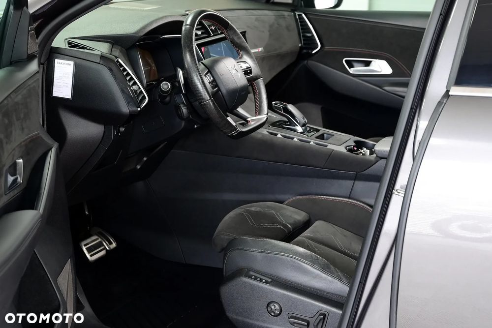 DS Automobiles DS 7 Crossback 2.0 BlueHDi Performance Line + - 7
