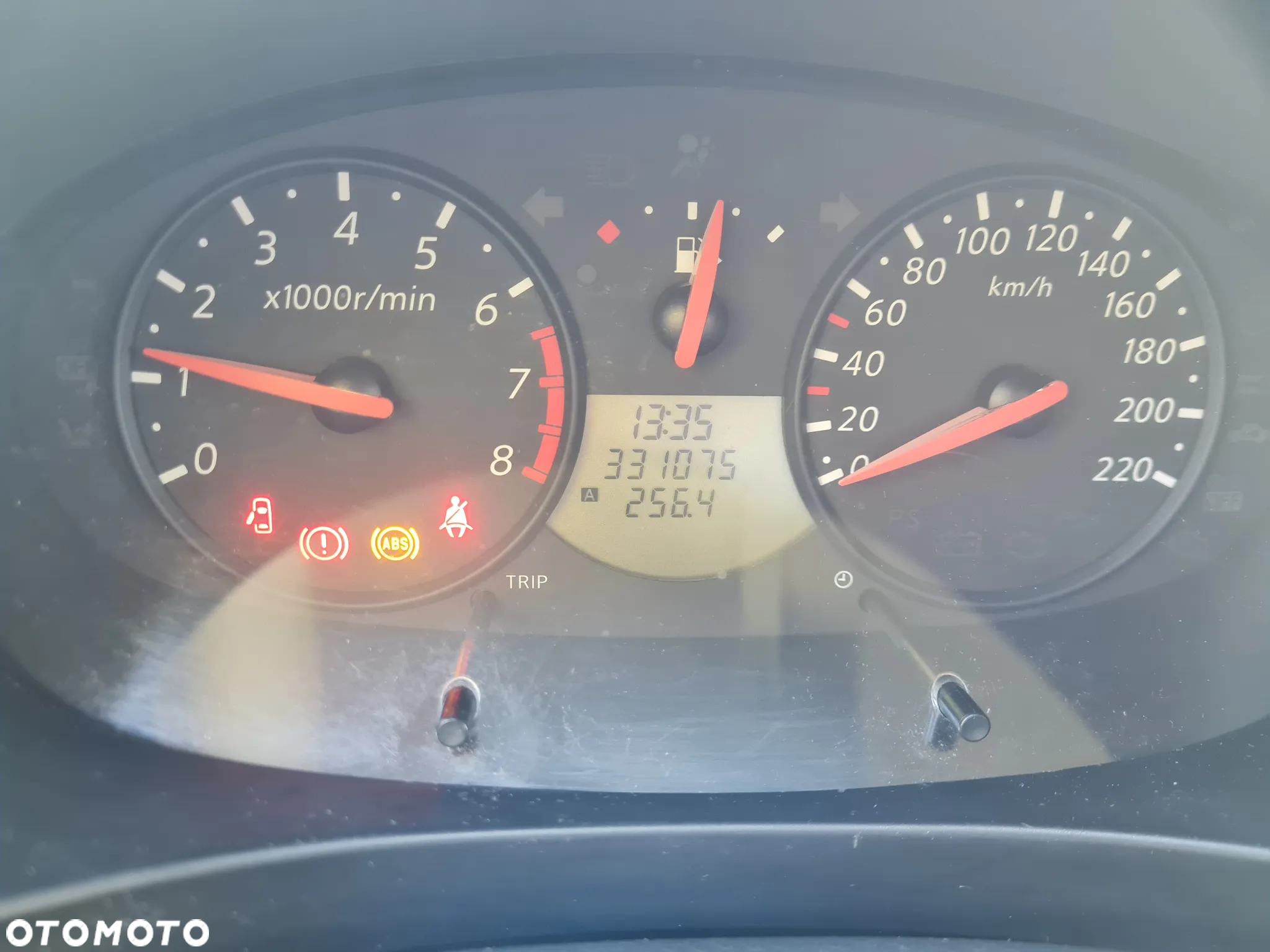 Nissan Micra - 2