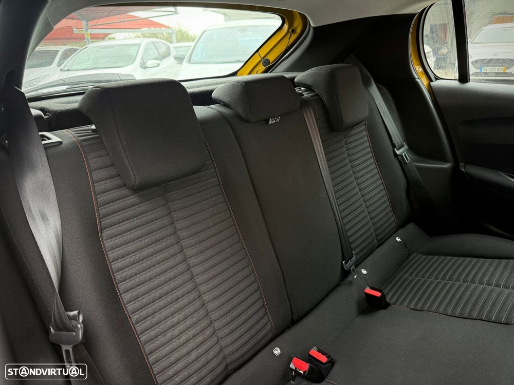 Peugeot 208 1.2 PureTech Active Pack - 8