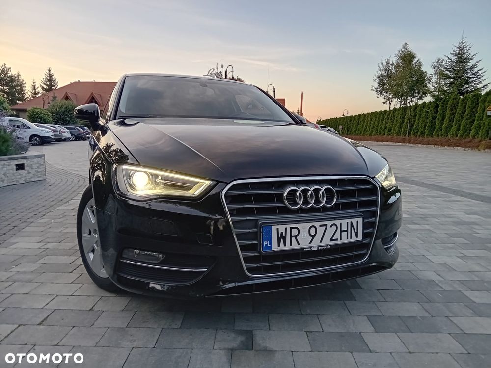 Audi A3 3-drzwiowe 1.4 TFSI Ambiente - 1