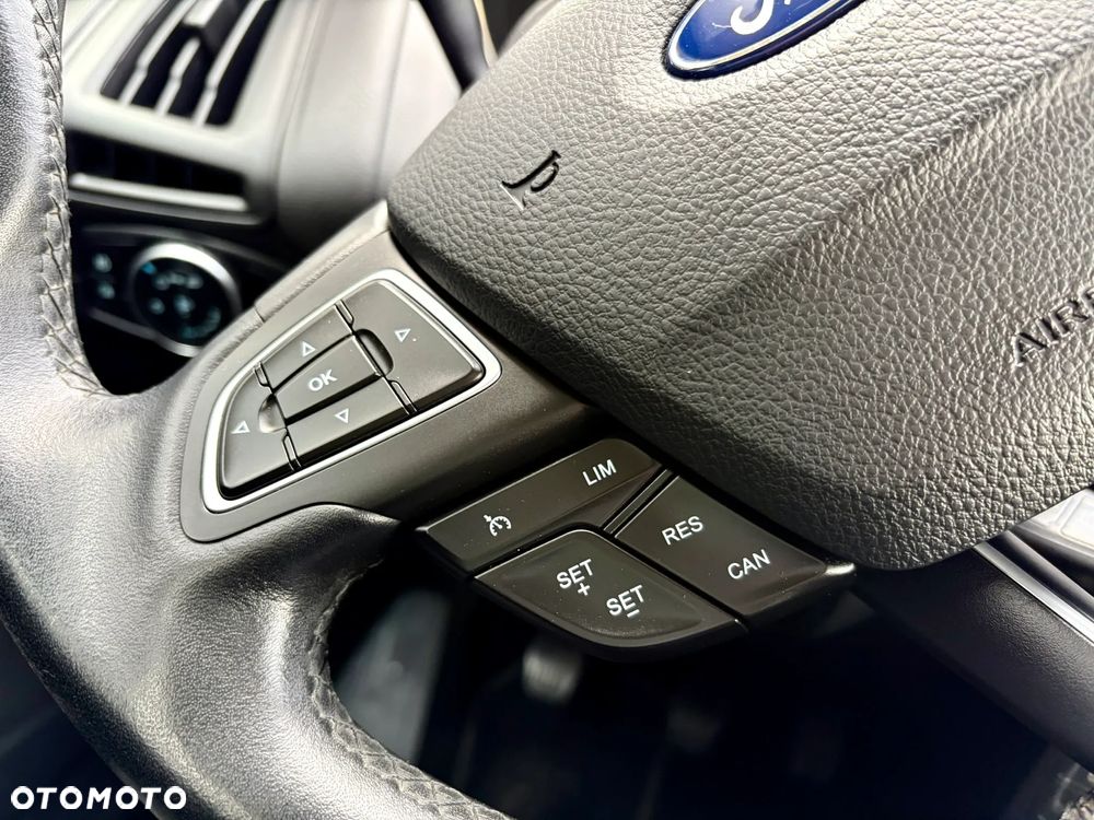 Ford Focus 1.0 EcoBoost Gold X (Edition) - 10