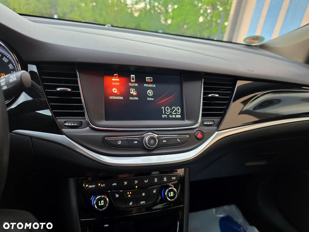 Opel Astra 1.6 D (CDTI) Start/Stop Business - 22