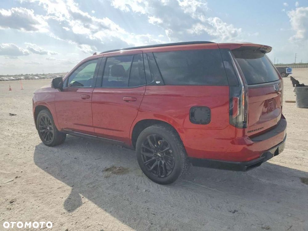 Cadillac Escalade - 6