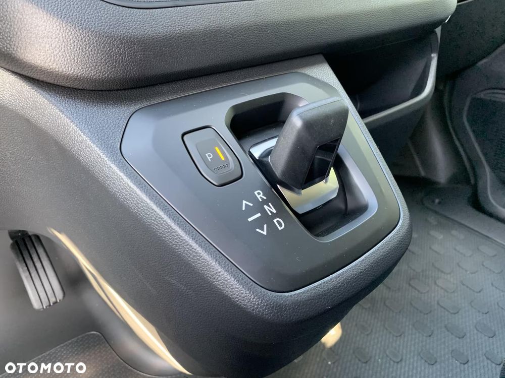 Renault Trafic - 16